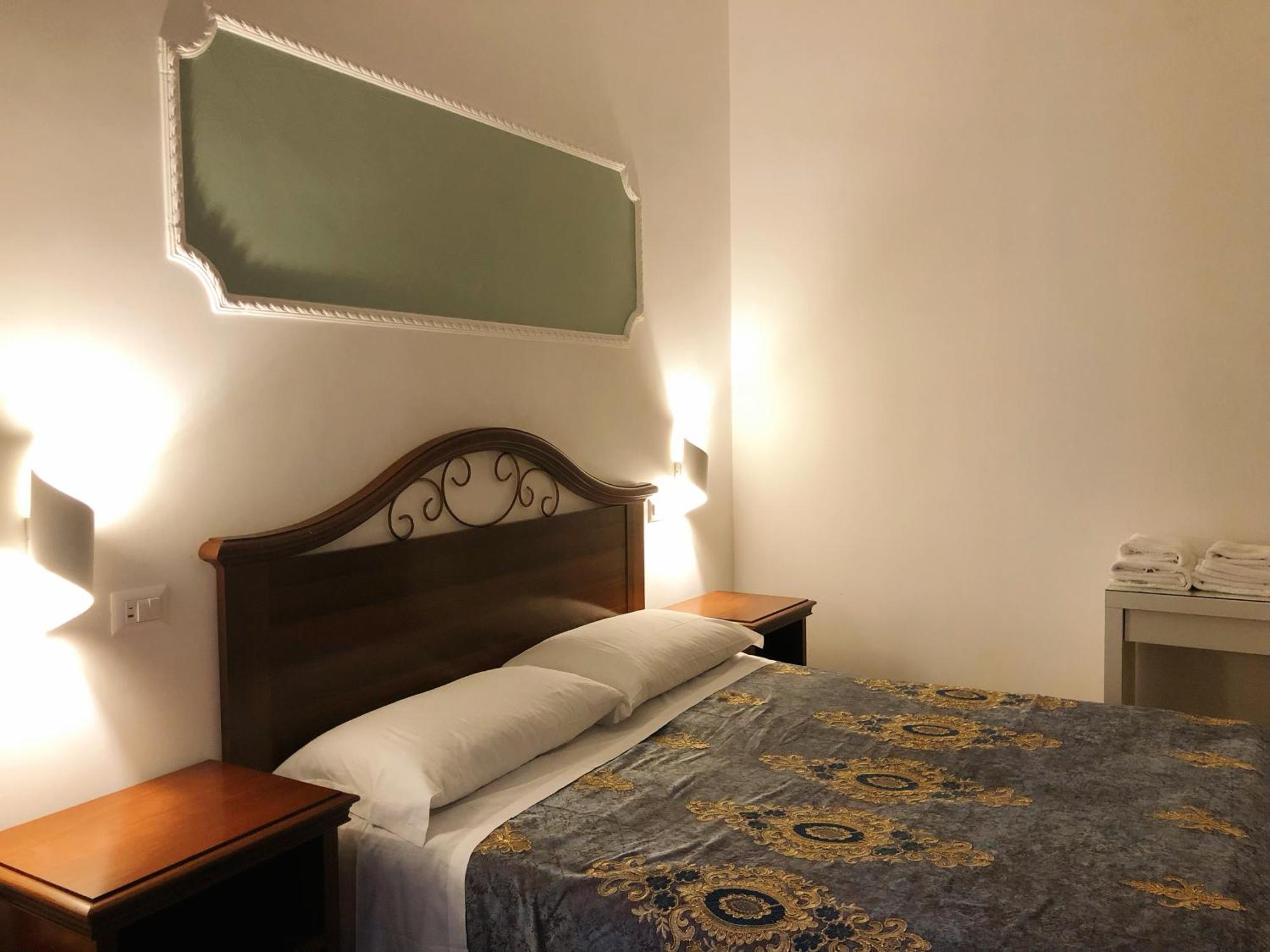 Hostel Cosmos Rome Bagian luar foto