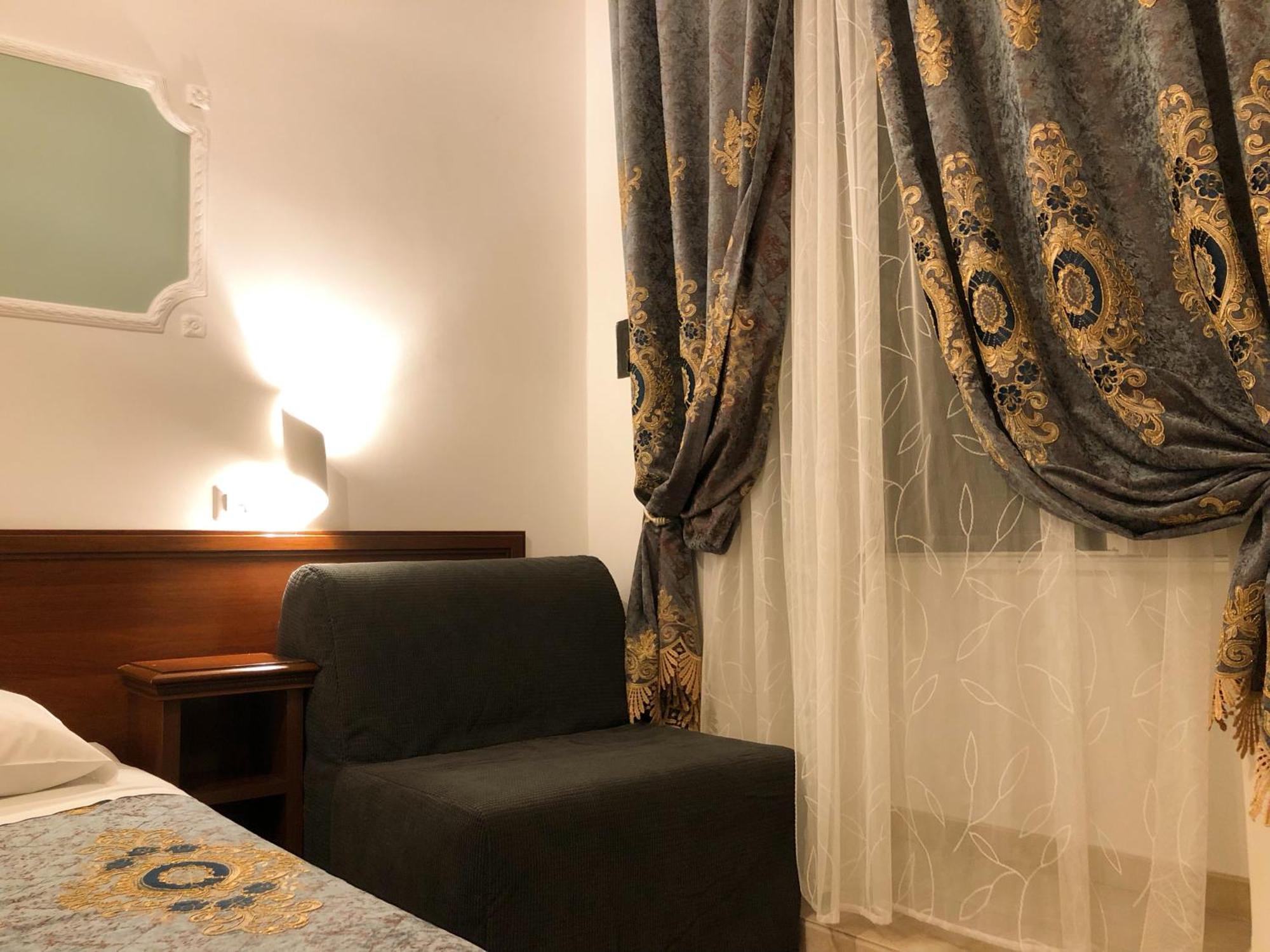 Hostel Cosmos Rome Bagian luar foto
